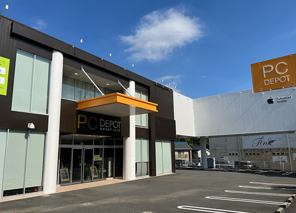 ピーシーデポスマートライフ港南台BASEの外観写真